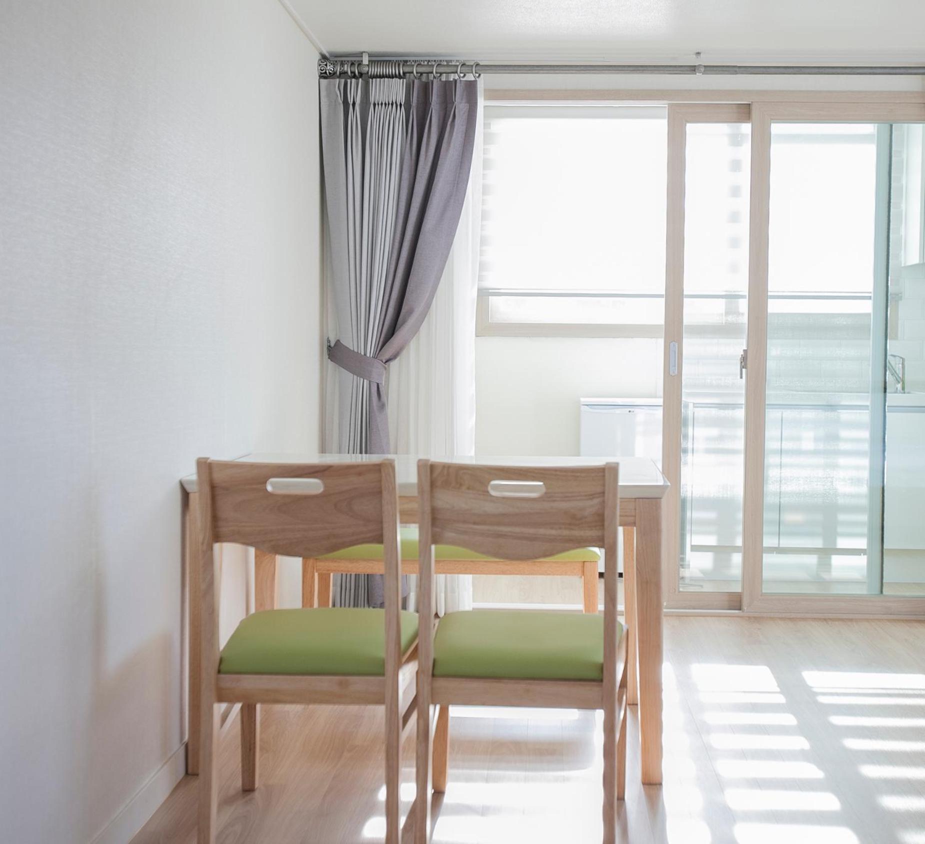 Jeju Aria Pension Exteriör bild